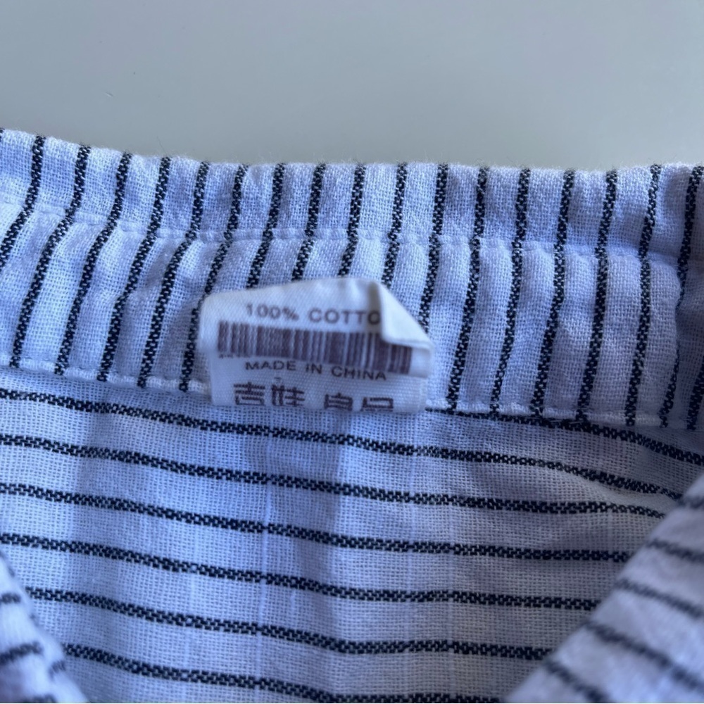 Jiwa White and Black Stripes with Mickey Mouse & Pluto Button Up Shirt US S - Picture 7 of 7